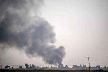 Siria, continua l'offensiva turca. Gli Usa: Pronte sanzioni Siria, continua l'offensiva turca. Gli Usa: Pronte sanzioni